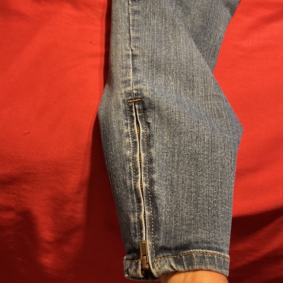 Anne Taylor Loft cropped skinny ankle length jeans, stretch - Picture 3 of 4